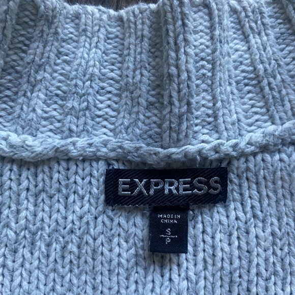 Express Sweater - Picture 2 of 2